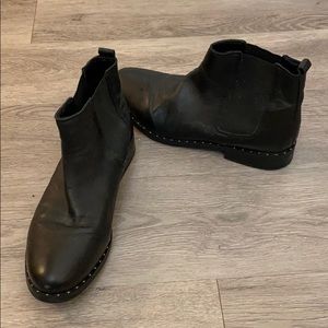 Steve Madden booties